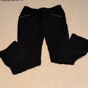 Athleta Cargo Style Pants with Zipper Pockets